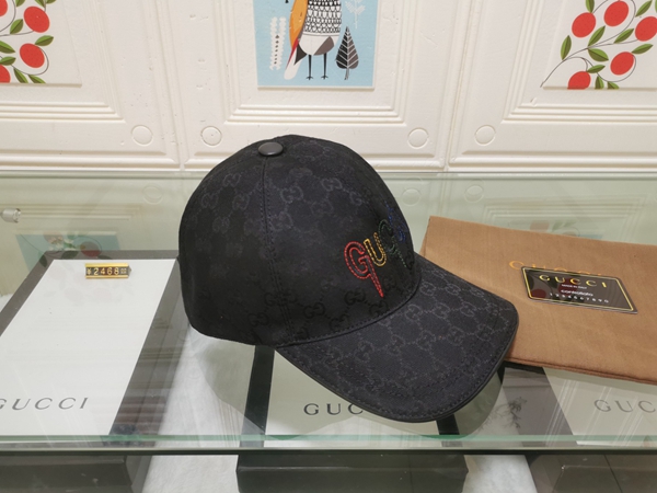 ブランド帽子背面デザイン